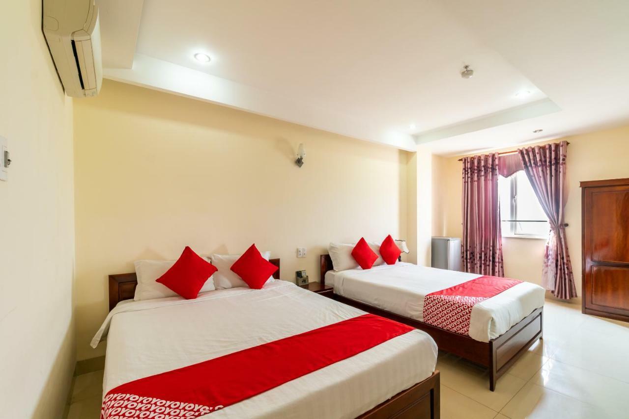 Oyo 375 Hoa Binh Hotel Da Nang Exterior photo